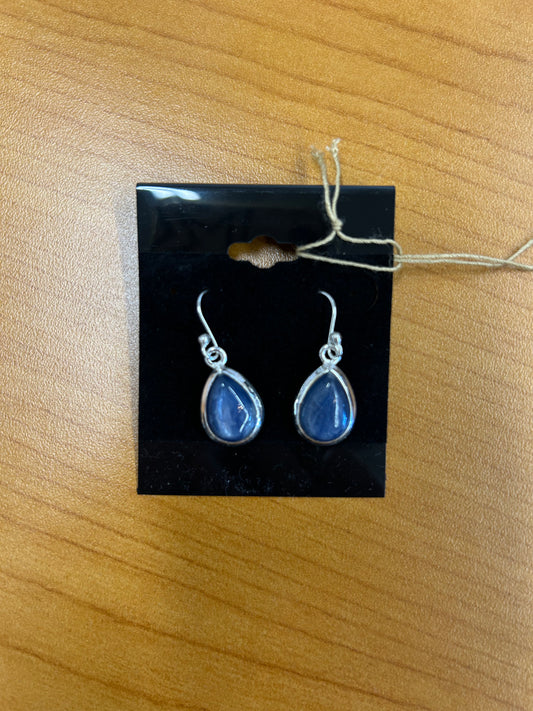KC109 - Sterling Silver Blue Kyanite Earrings
