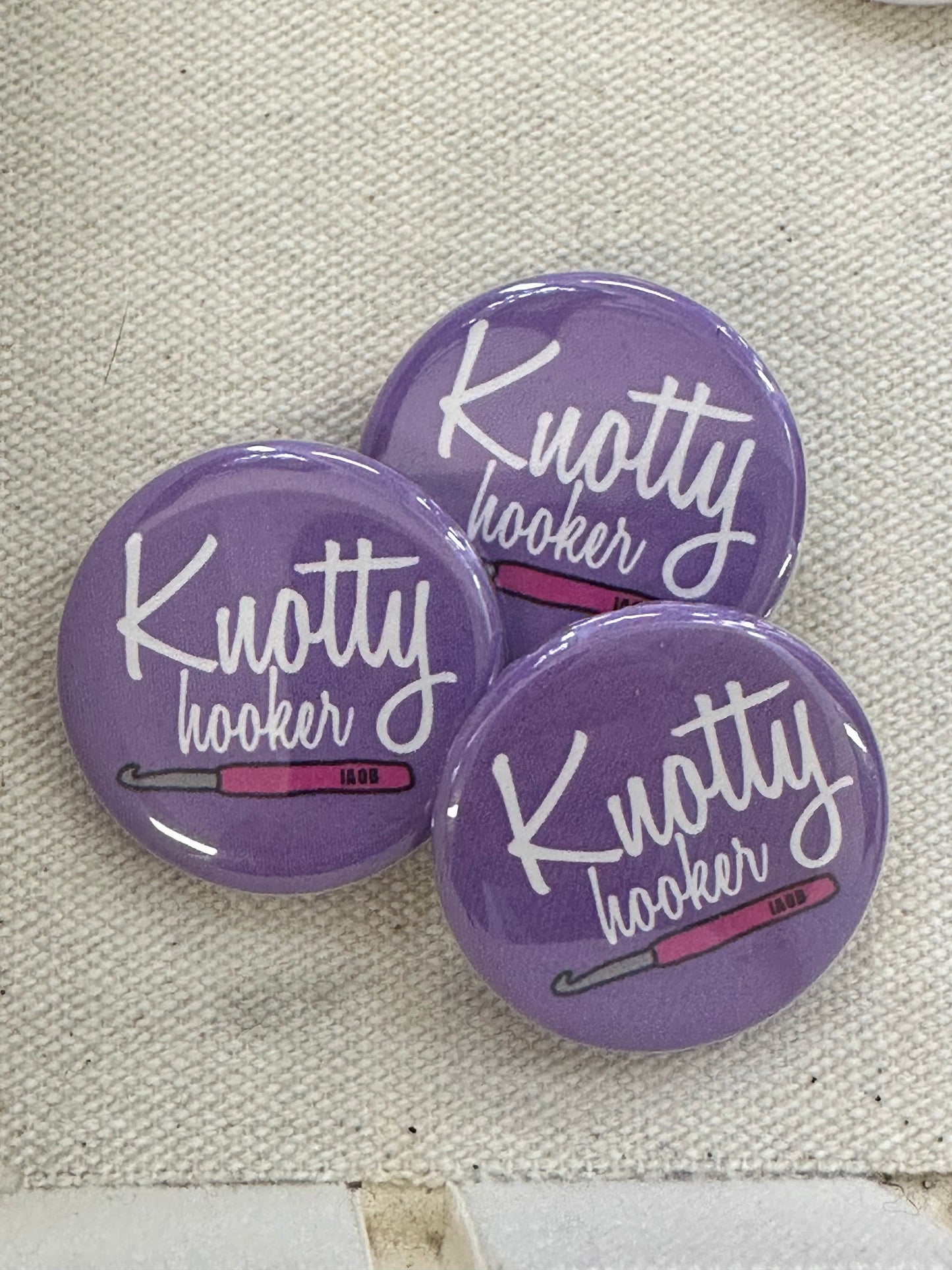 Knotty Hooker Button